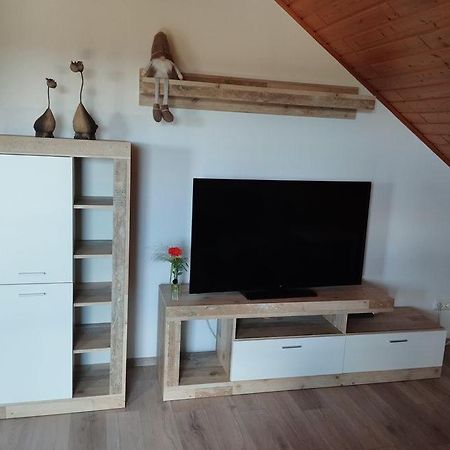 Ferienwohnung Zur Schoenen Aussicht Buchen  Esterno foto