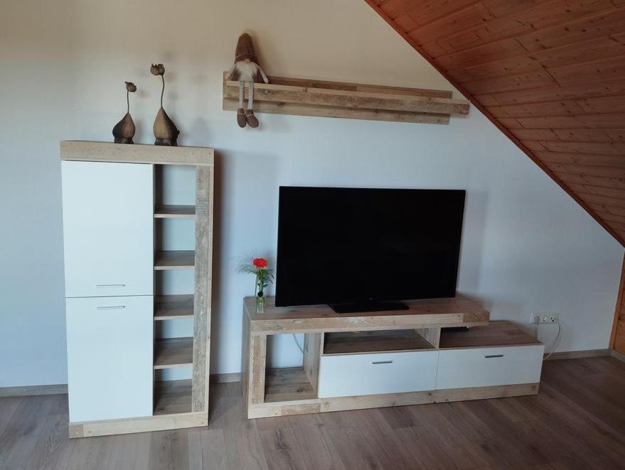 Ferienwohnung Zur Schoenen Aussicht Buchen  Esterno foto